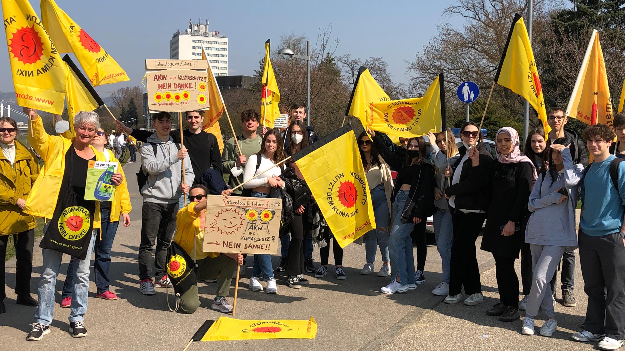 atomstopp beim Welt-Klimastreik mit den Fridays for Future